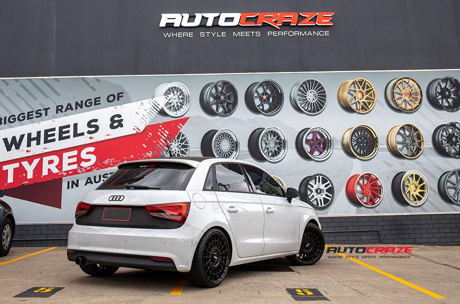 AUDI A1 LAS R MATTE BLACK
